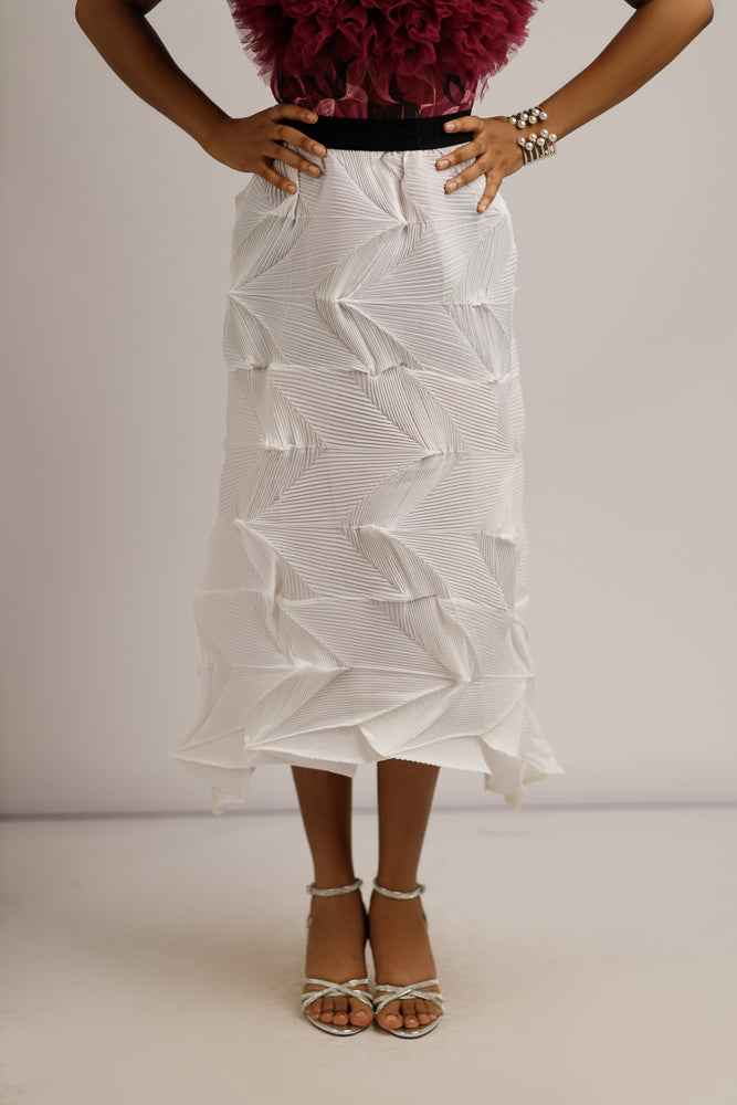 AMA ZUKI SKIRT - WHITE